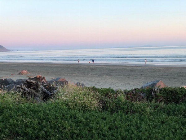 Crescent Beach Motel image 13