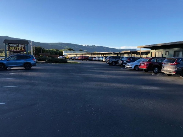 Crescent Beach Motel image 17